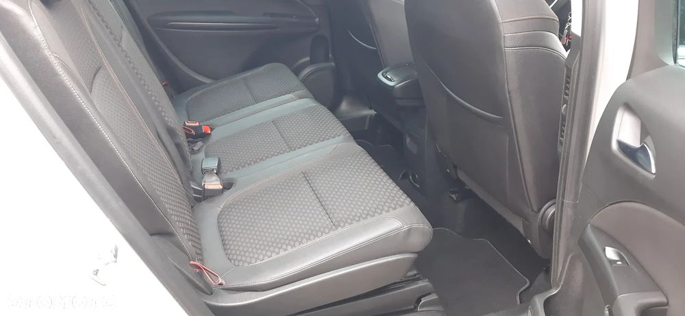 Opel Zafira 1.6 CDTI Elite S&S - 24