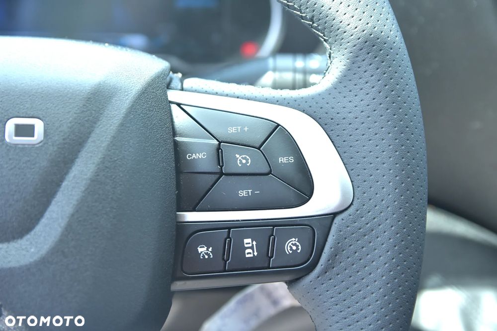 Iveco Daily 35S18H autolaweta z kabina sypalną 3,5t na haku POLMAR - 16