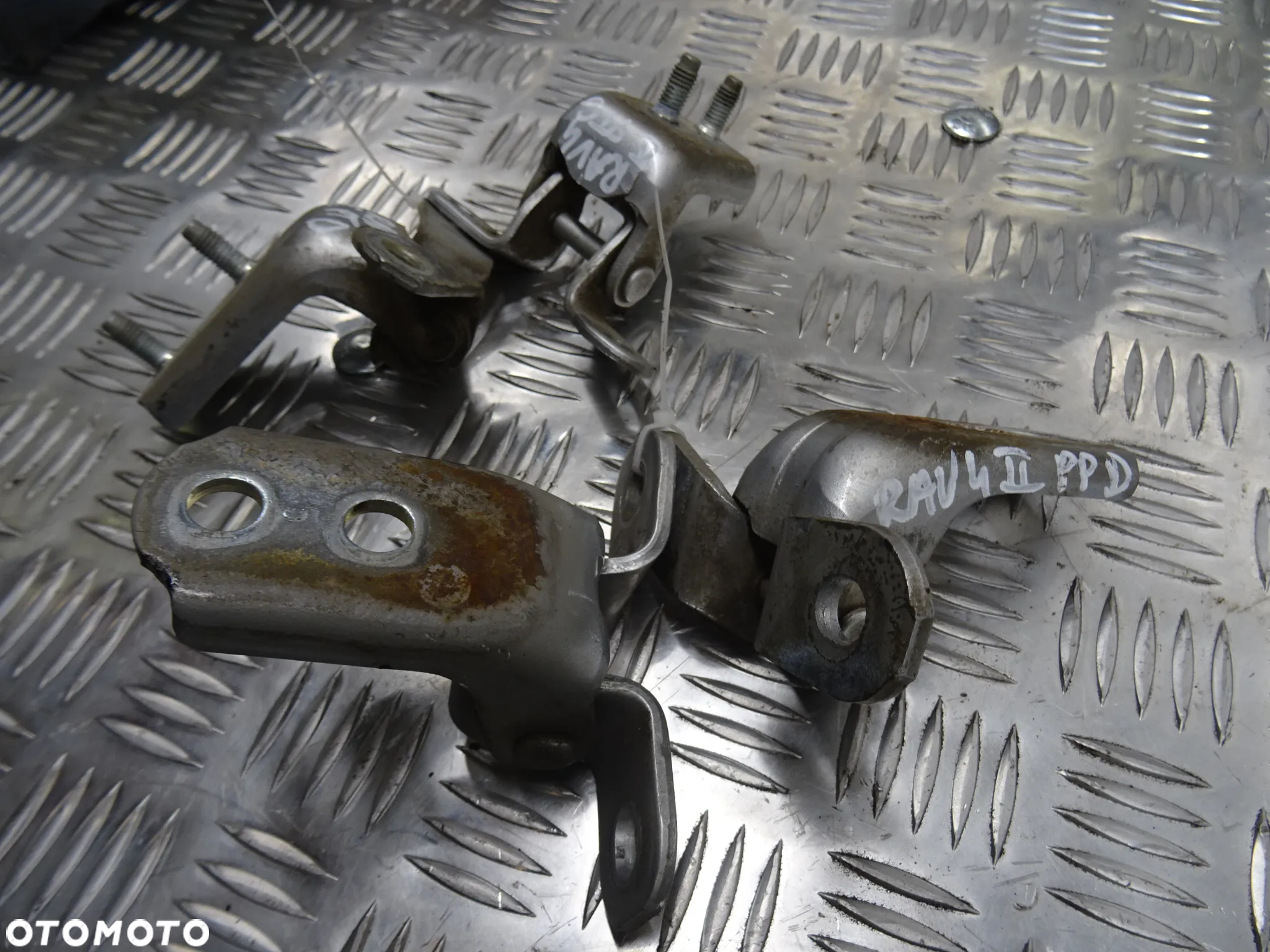 TOYOTA RAV4 II 00-03 2.0 B ZAWIASY DRZWI PRZÓD PRZEDNIE TYŁ TYLNE PRAWE LEWE - 2