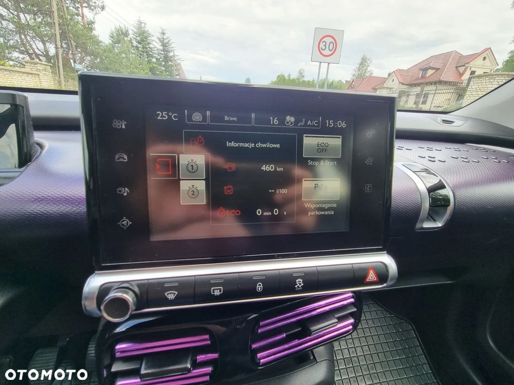 Citroën C4 Cactus 1.2 PureTech Shine Edition S&S - 26