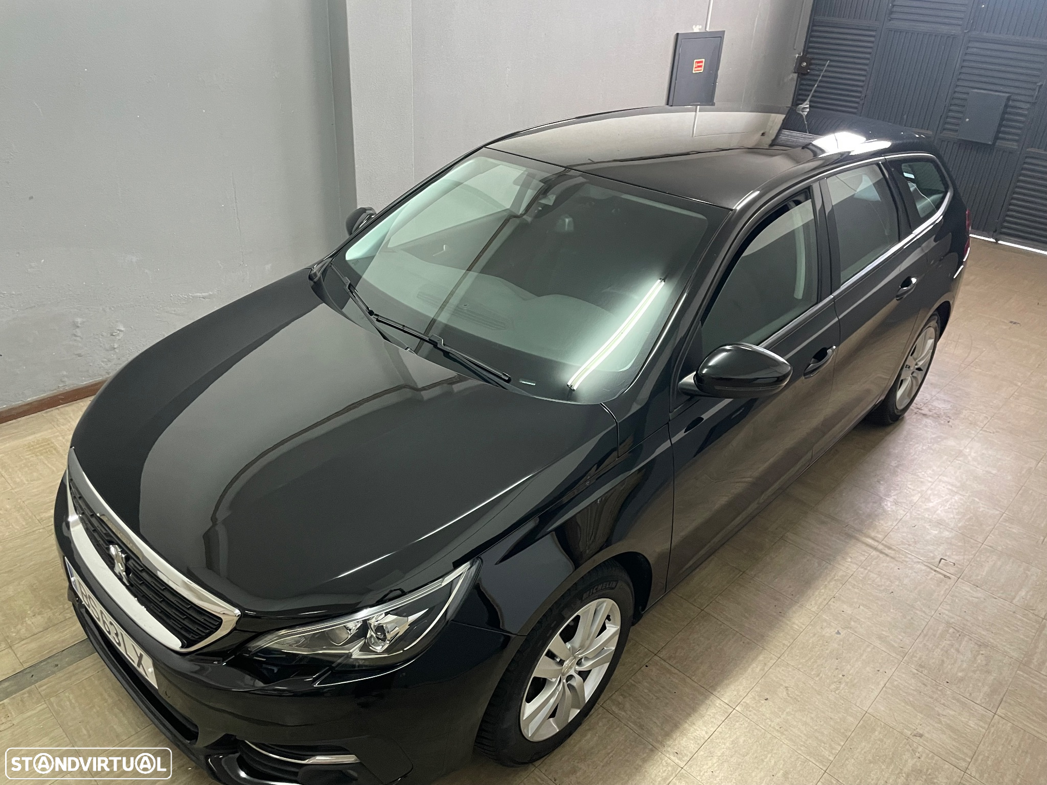 Peugeot 308 SW BlueHDi 130 EAT8 Stop & Start Active Business-Pack - 32