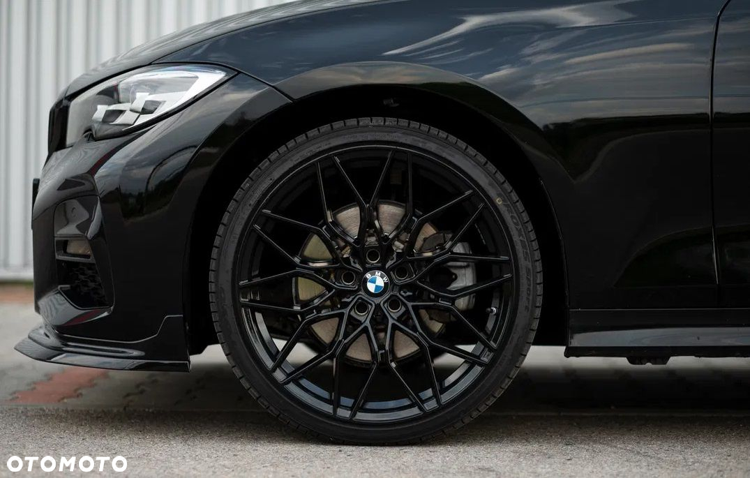 4x Felgi 18 m.in. do BMW 3 E90 E91 E92 E93 F30 F31 4 F32 F33 F36 5 F10 F11 6 F06 F14 - IN292 (BY1845 - 5