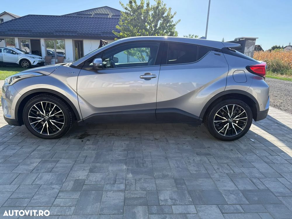 Toyota C-HR Lounge - 9