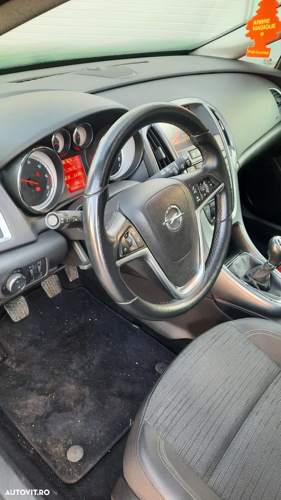 Opel Astra 1.6 CDTI DPF ecoFLEX TourerStart/Stop Exklusiv - 3