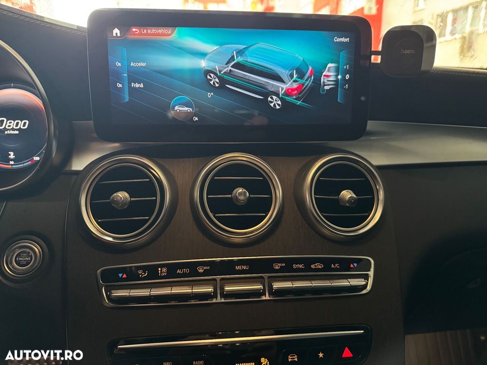 Mercedes-Benz GLC 300 d 4MATIC - 23