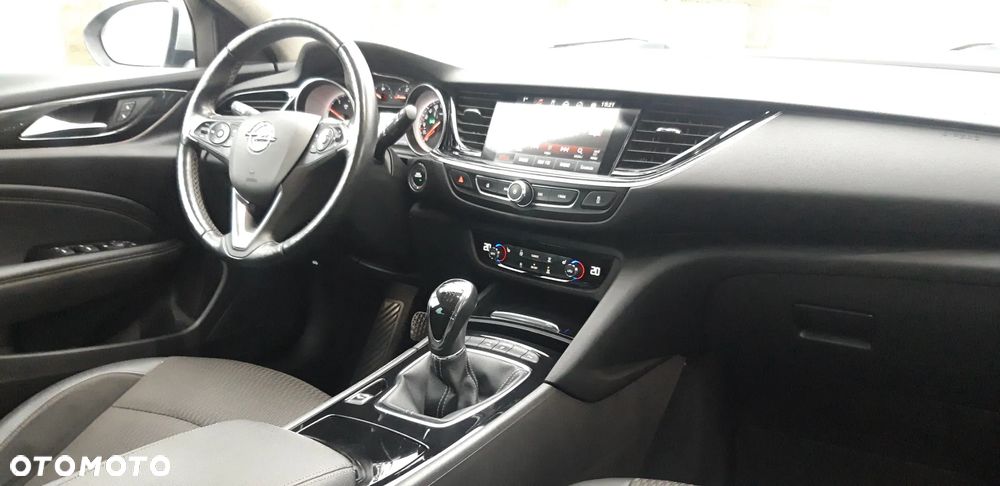 Opel Insignia - 6