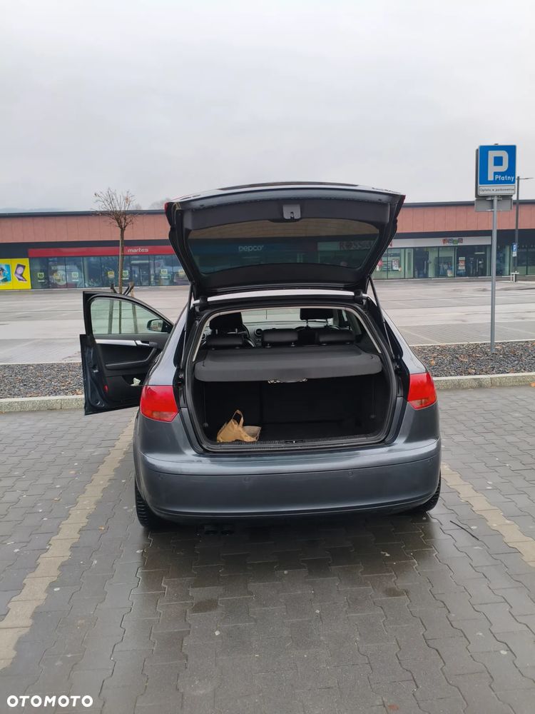 Audi A3 Sportback 1.9 TDI Attraction - 11