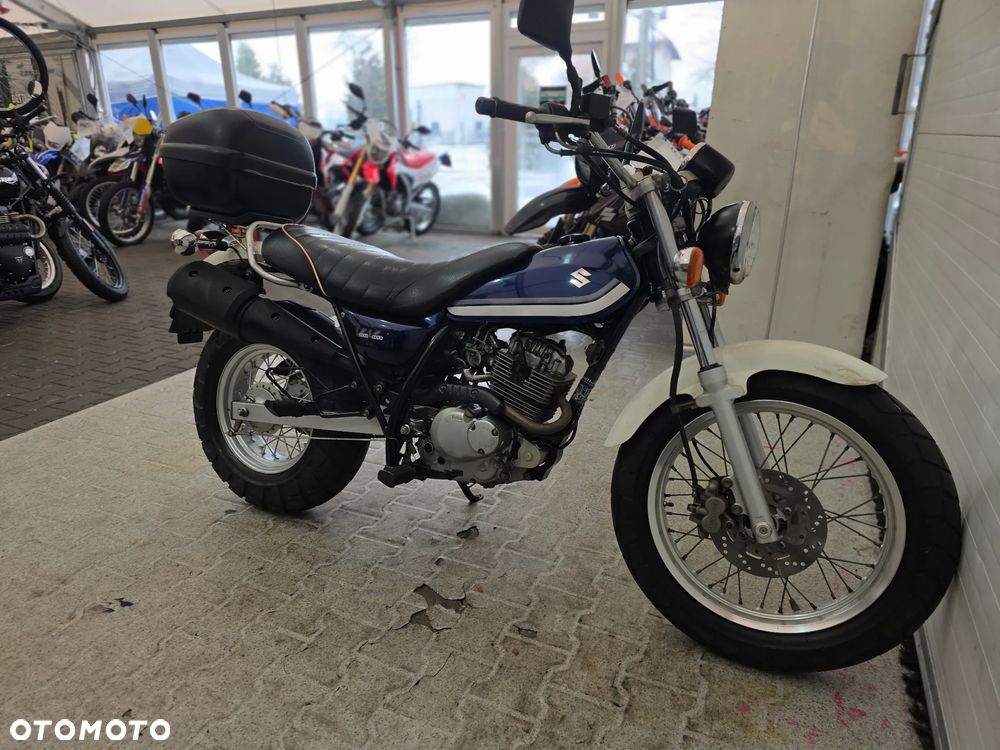 Suzuki RV - 20