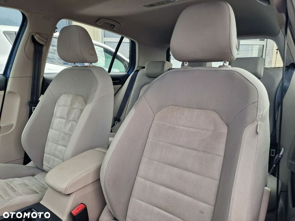Volkswagen Golf 1.4 TSI (BlueMotion Technology) Highline - 18