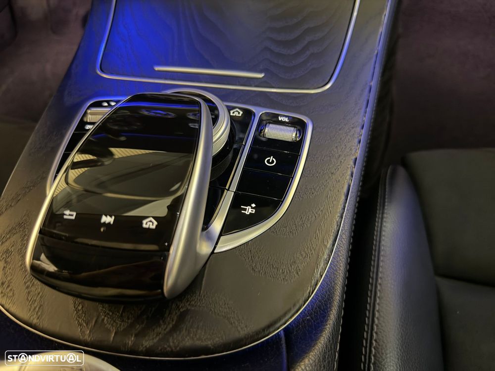 Mercedes-Benz E 220 d Cabrio 9G-Tronic AMG Line - 37