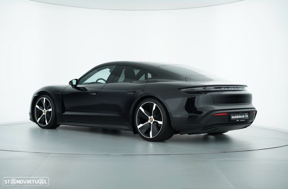 Porsche Taycan 4S - 6