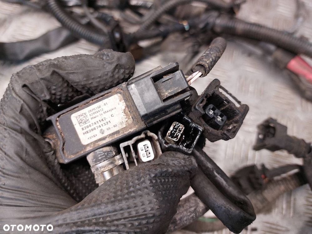 WIĄZKA OKABLOWANIE SILNIKA RENAULT MEGANE III 1.5 DCI 240110137R - 10