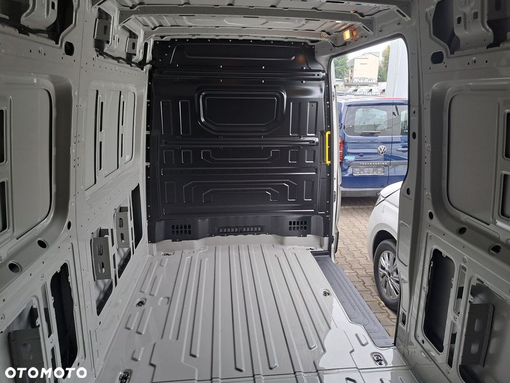 Volkswagen Crafter - 10