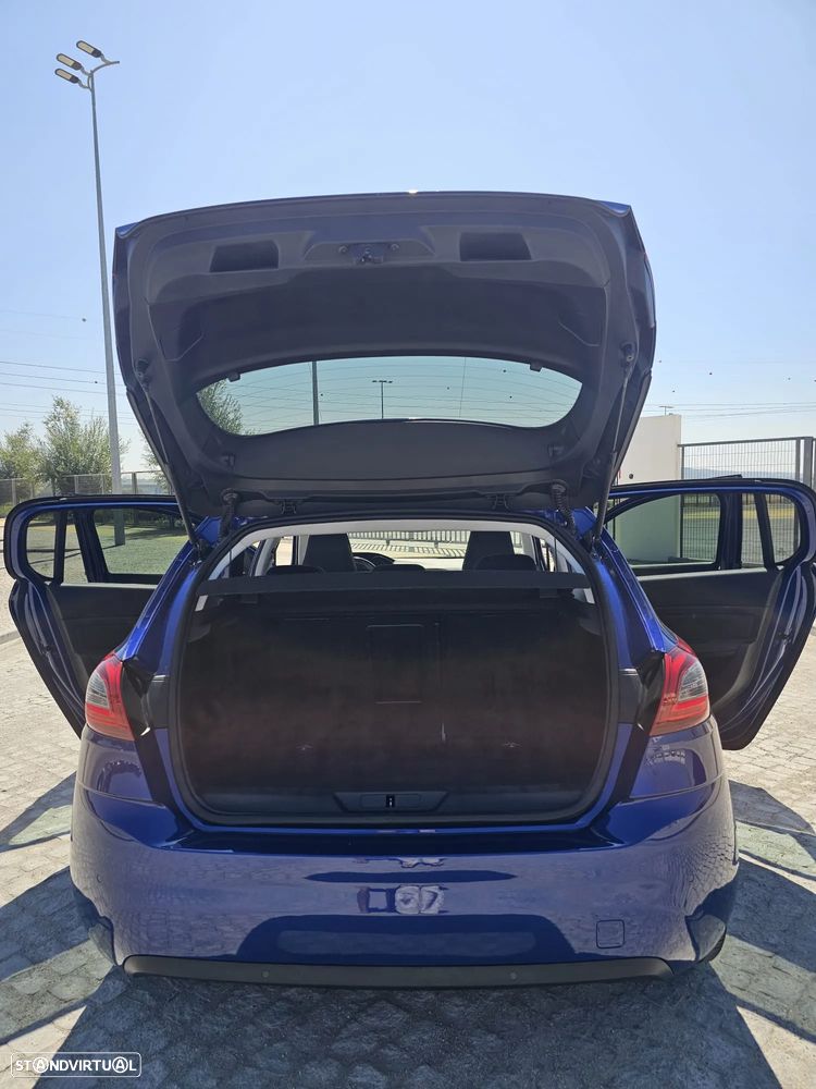 Peugeot 308 1.6 BlueHDi Allure J17 EAT6 - 8