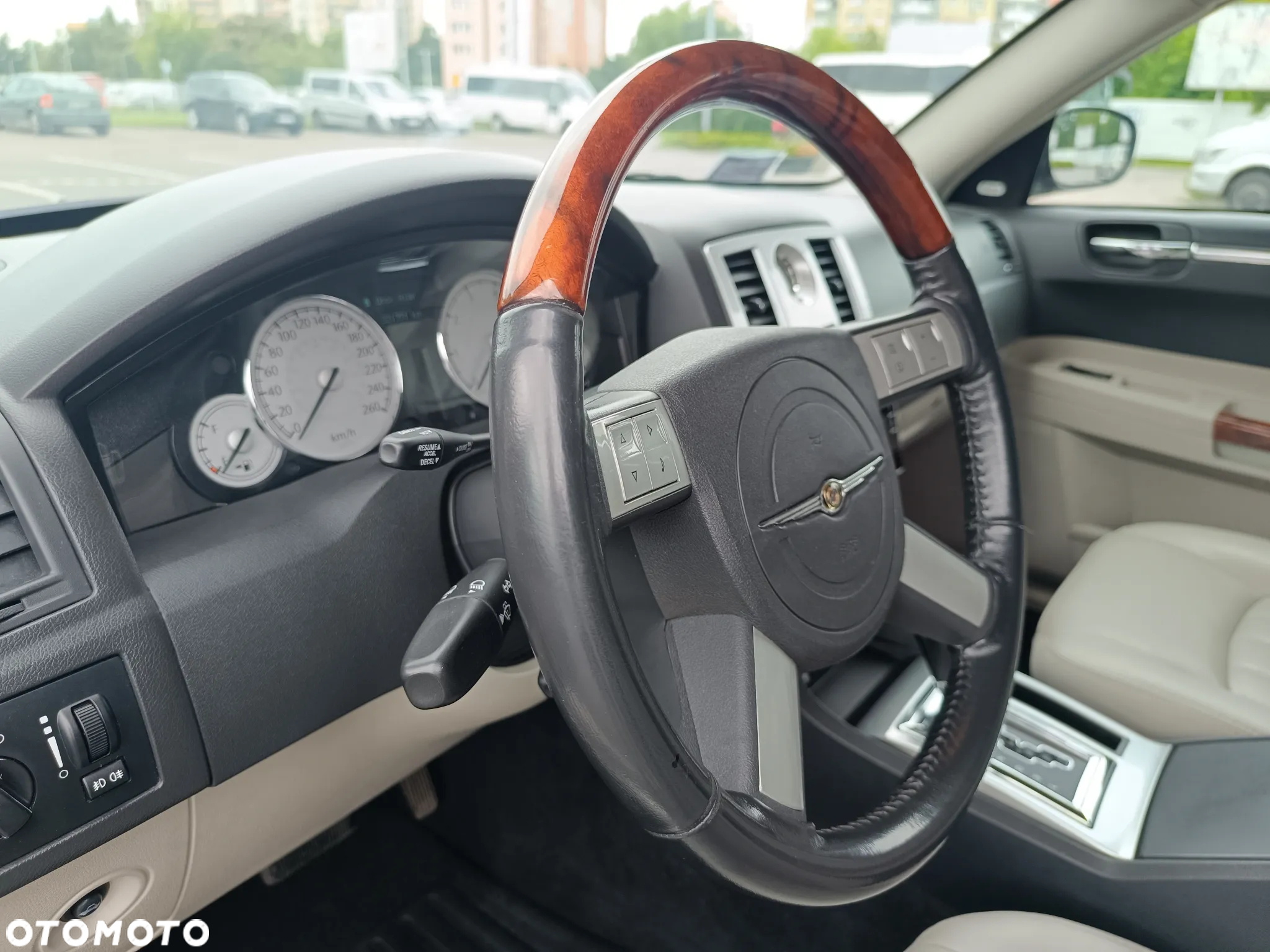 Chrysler 300C 2.7 V6 - 21