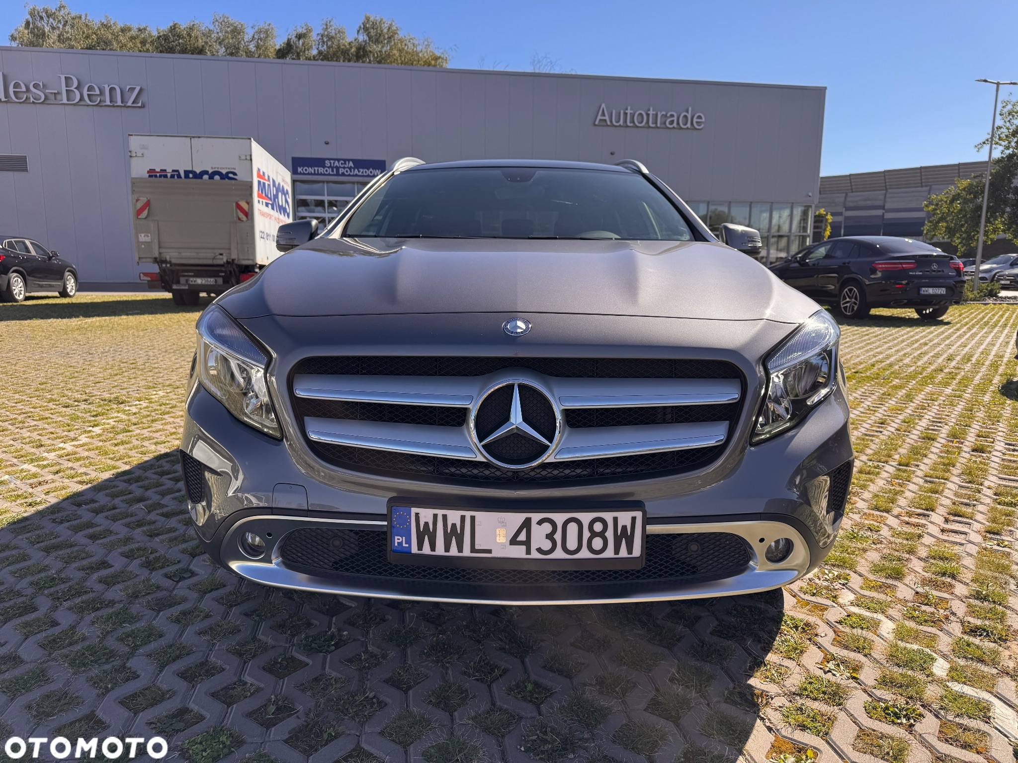 Mercedes-Benz GLA 250 4-Matic - 4