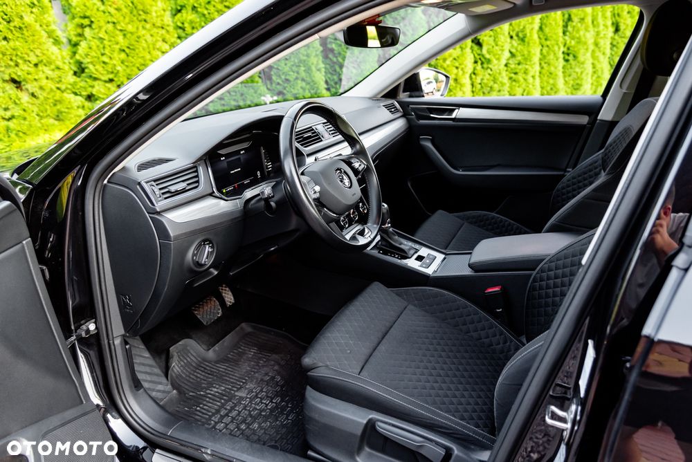Skoda Superb 2.0 TDI DSG Style - 19