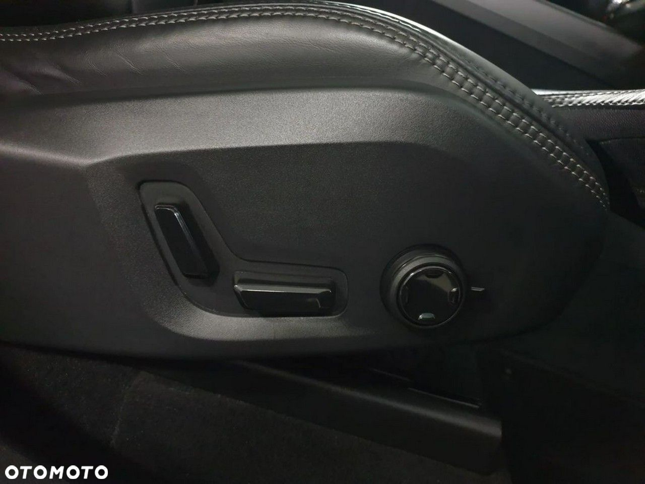 Volvo XC 60 B4 D Geartronic RDesign - 34
