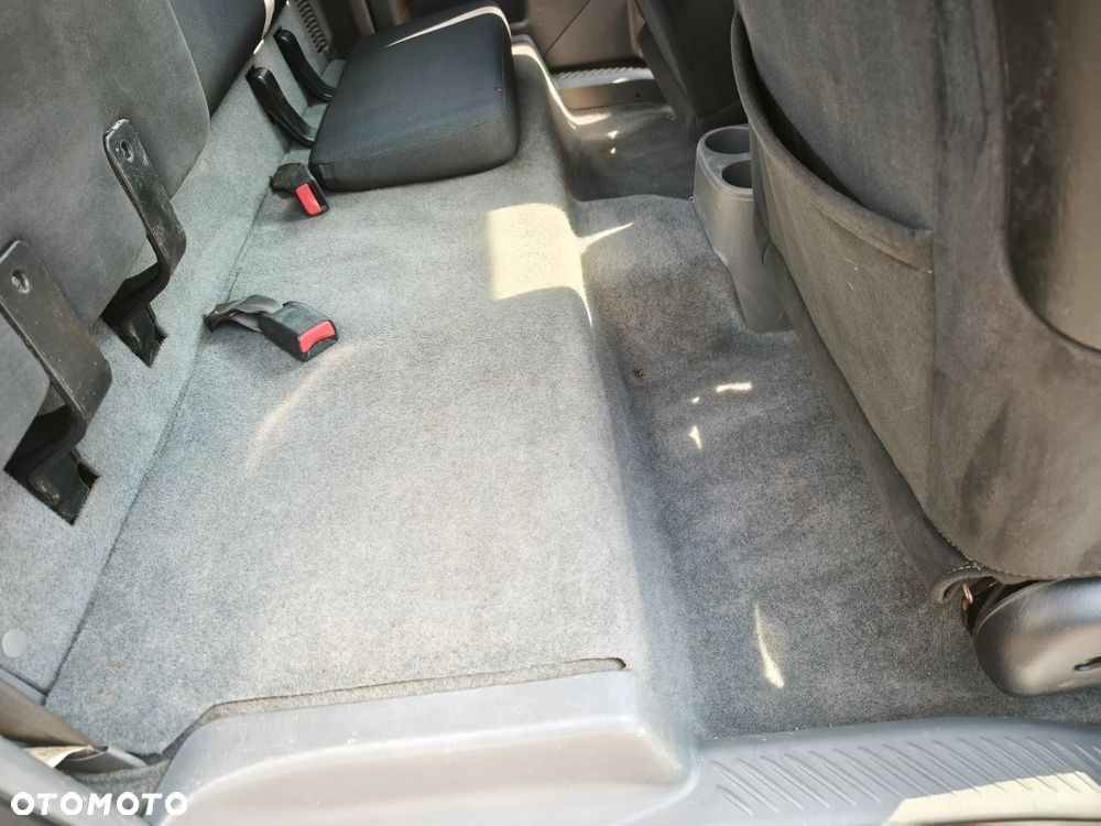 Ford Ranger 2.5 TDCi DC XLT - 16