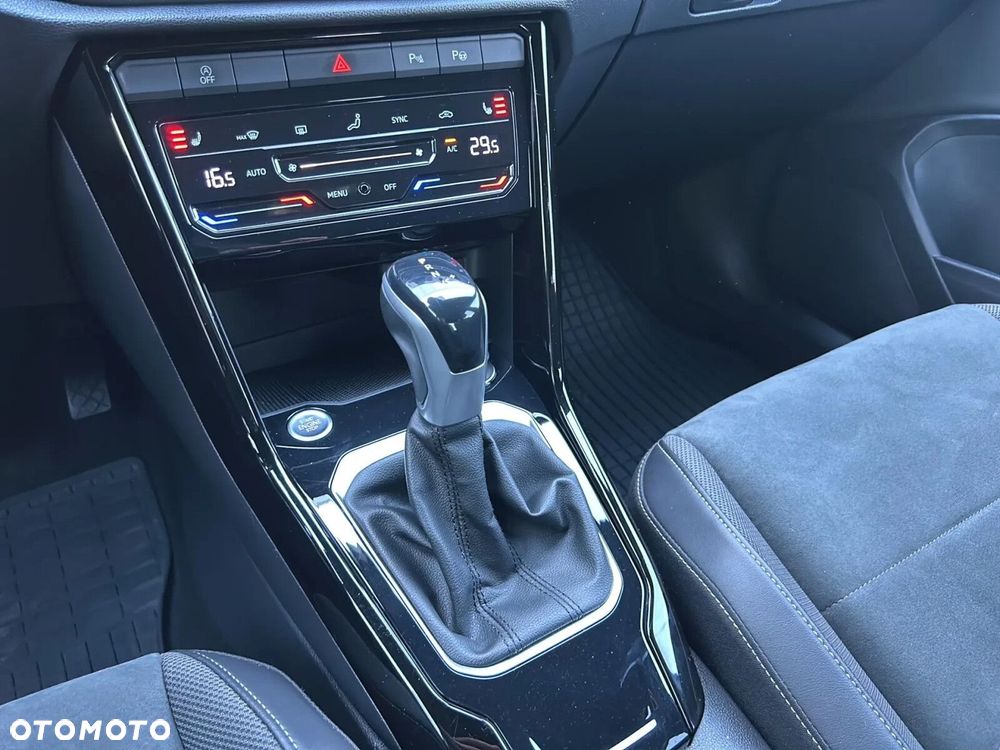 Volkswagen T-Roc 1.5 TSI Style DSG - 25