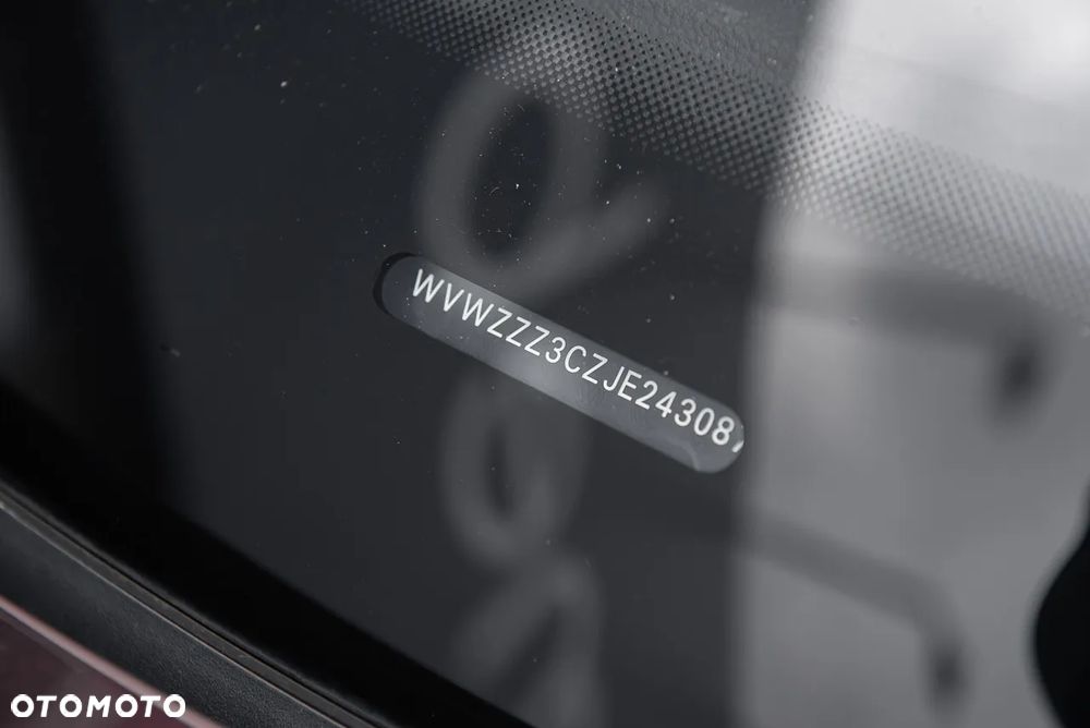 Volkswagen Passat Variant 1.8 TSI (BlueMotion Technology) DSG Highline - 40