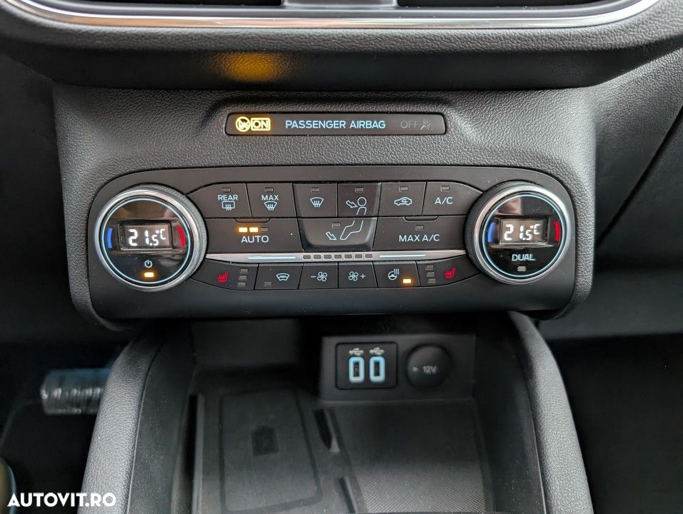 Ford Kuga 2.5 Duratec PHEV Titanium X - 38