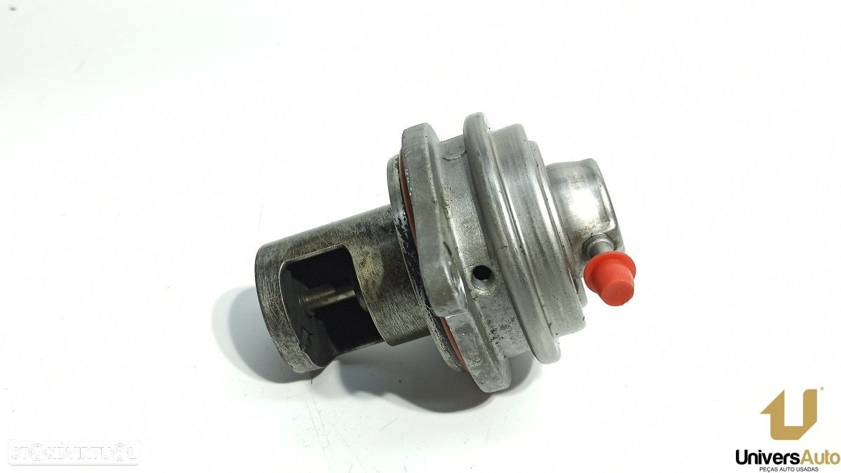 VáLVULA EGR MERCEDES CLASE B (W245) 180 CDI (245.207) - 3