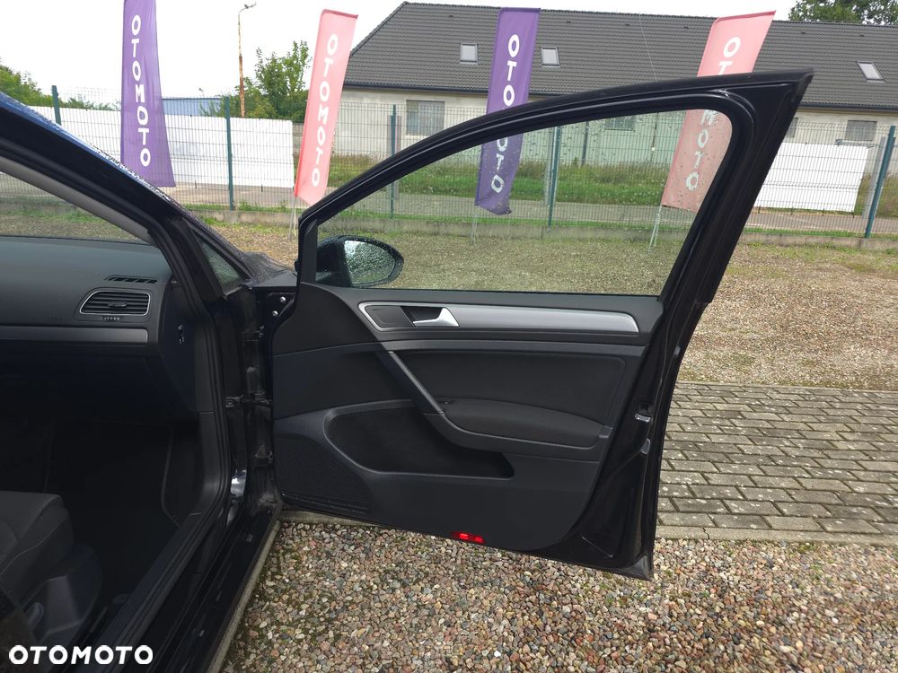 Volkswagen Golf 1.2 TSI BMT Trendline - 16