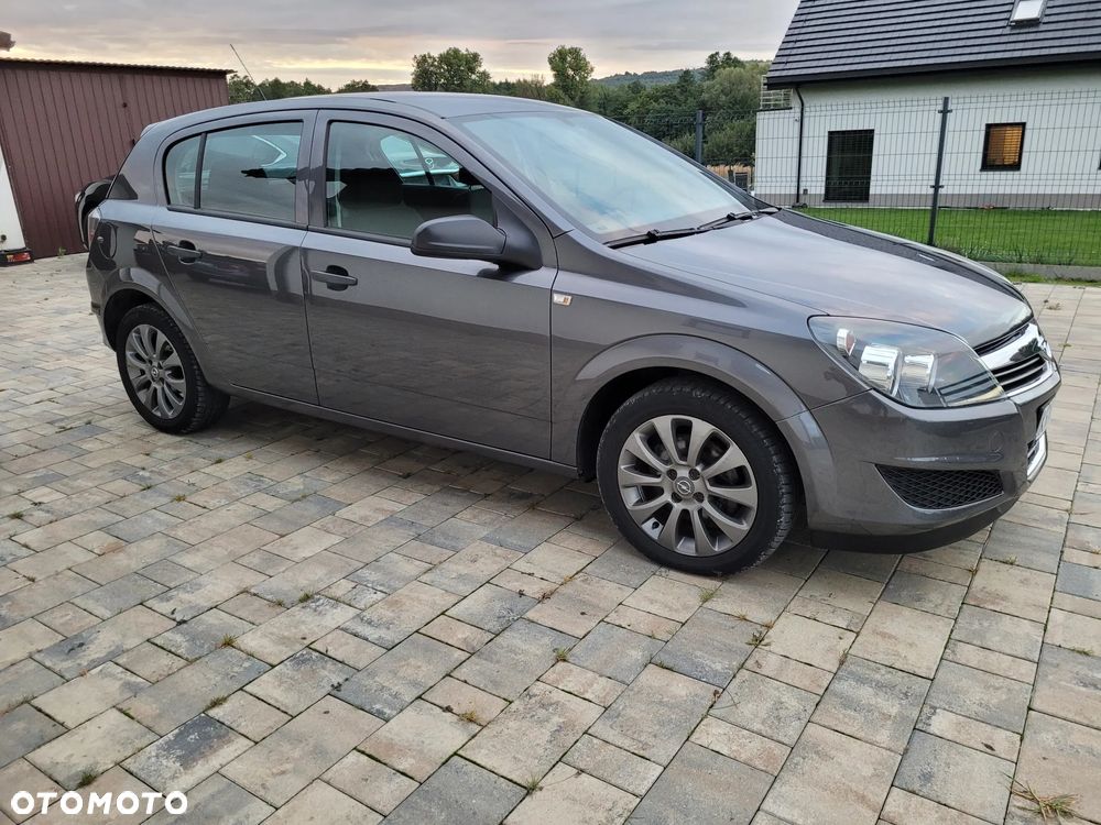 Opel Astra - 11