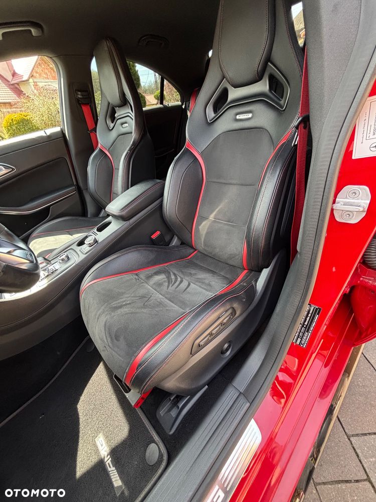 Mercedes-Benz CLA - 20