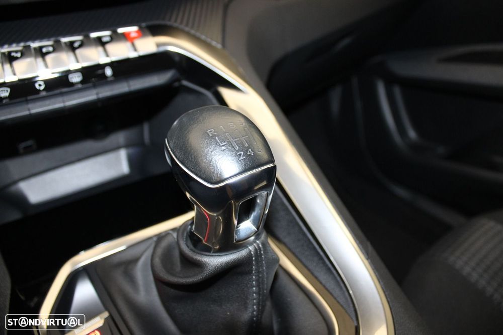 Peugeot 3008 1.5 BlueHDi Active - 23