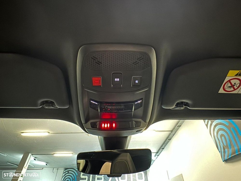 Peugeot 2008 1.2 PureTech GT Pack EAT8 - 47