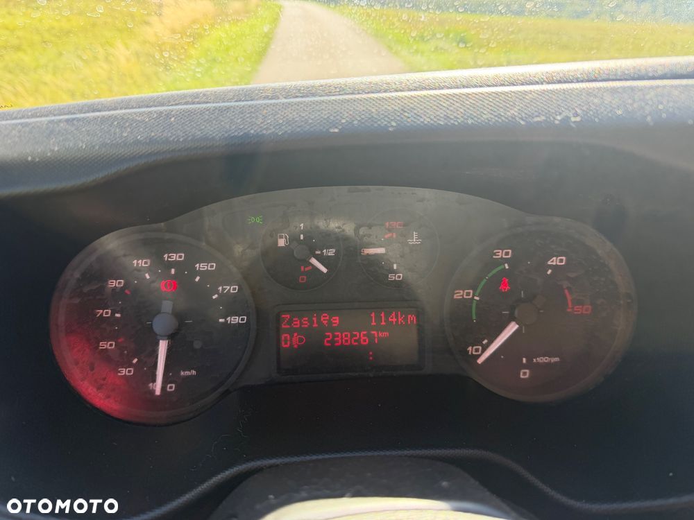 Inny Iveco 35C17 - 25