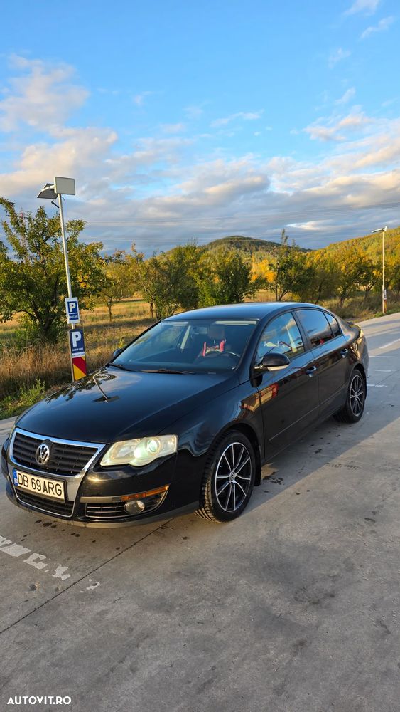 Volkswagen Passat - 2