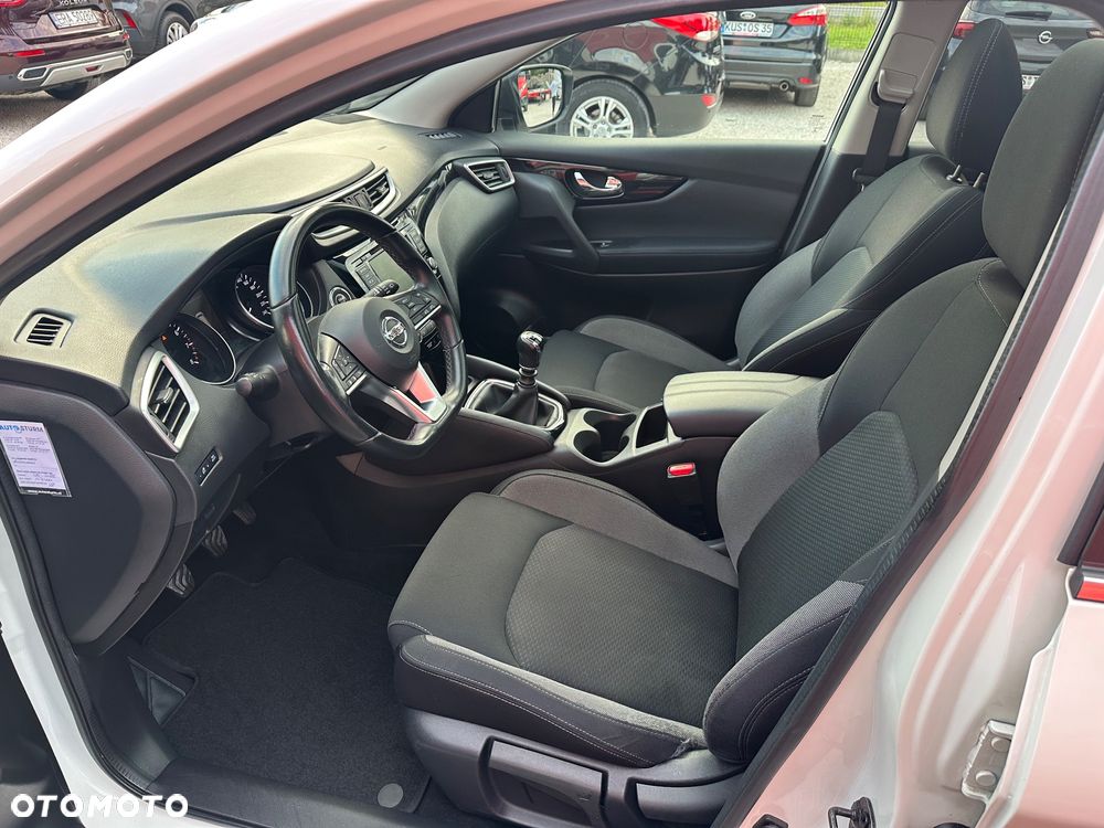 Nissan Qashqai 1.3 DIG-T TEKNA - 5