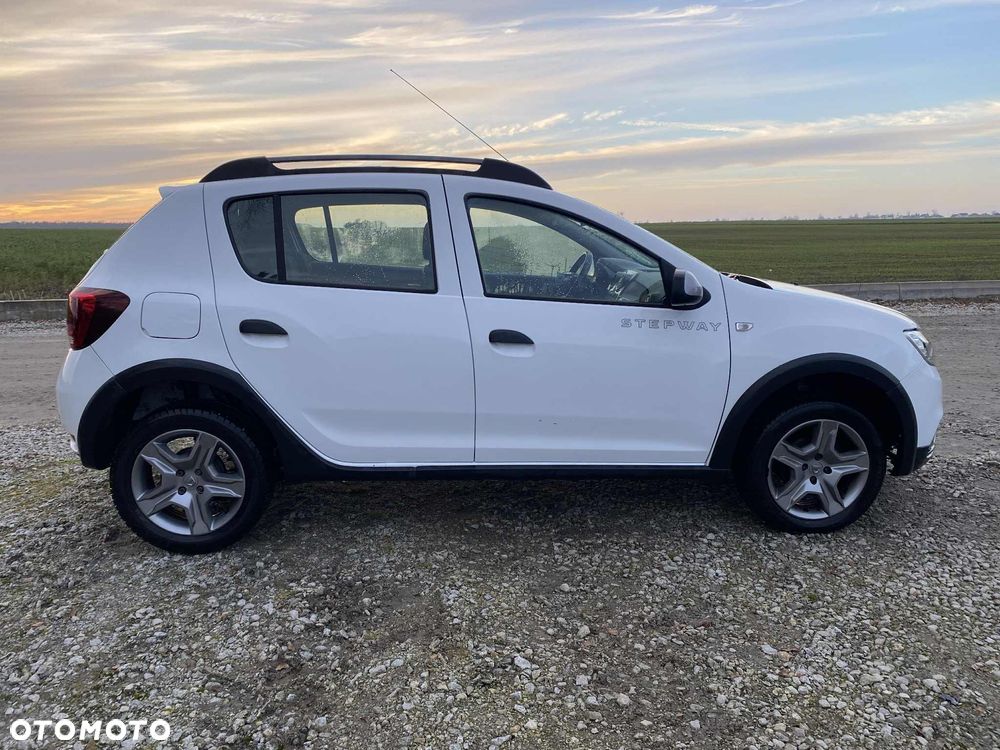 Dacia Sandero Stepway - 4