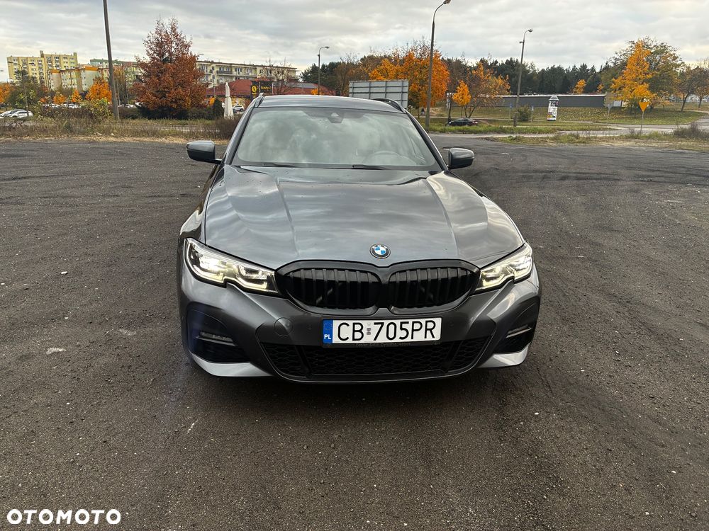BMW Seria 3 320d xDrive M Sport - 4