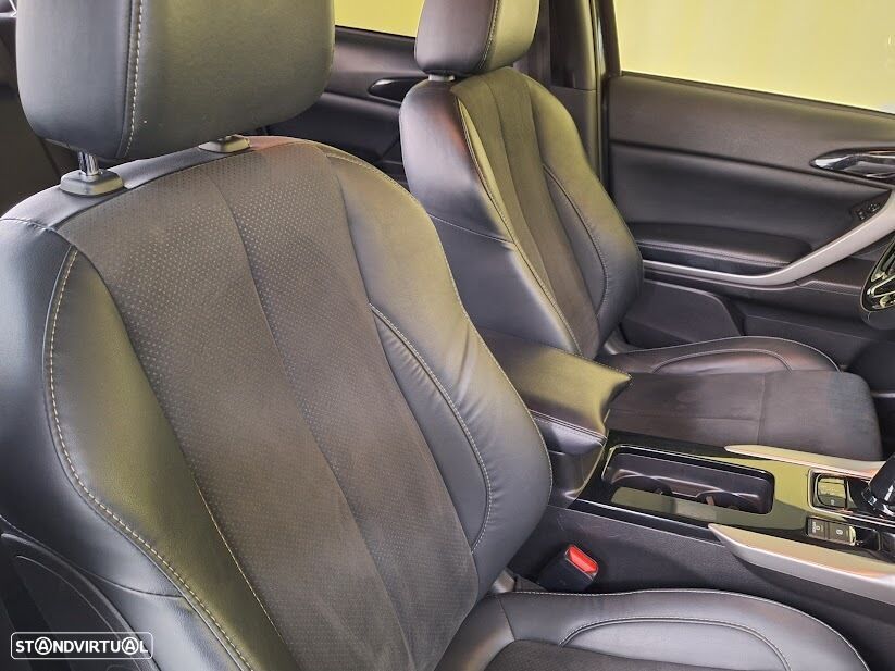 Mitsubishi Eclipse Cross 2.4 PHEV Black Edition - 11