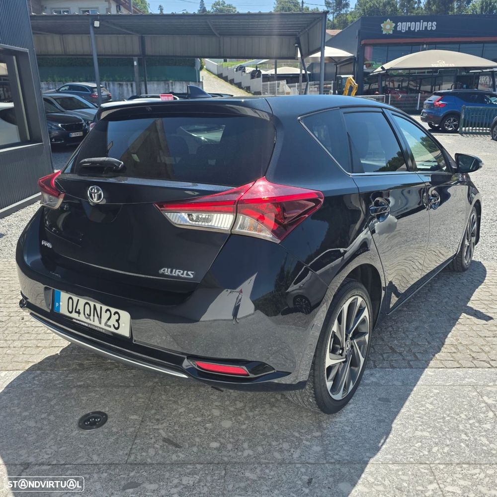 Toyota Auris 1.4 D-4D Comfort+Pack Sport - 15