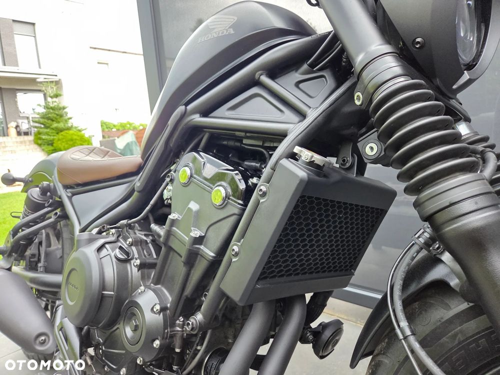 Honda CB - 8