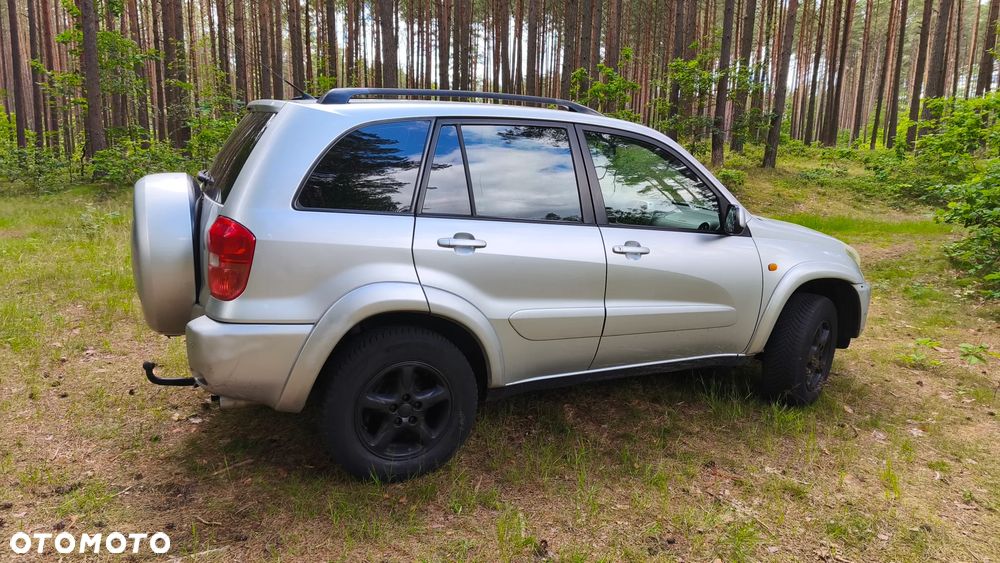 Toyota RAV4 2.0 VVT-i Sol - 3