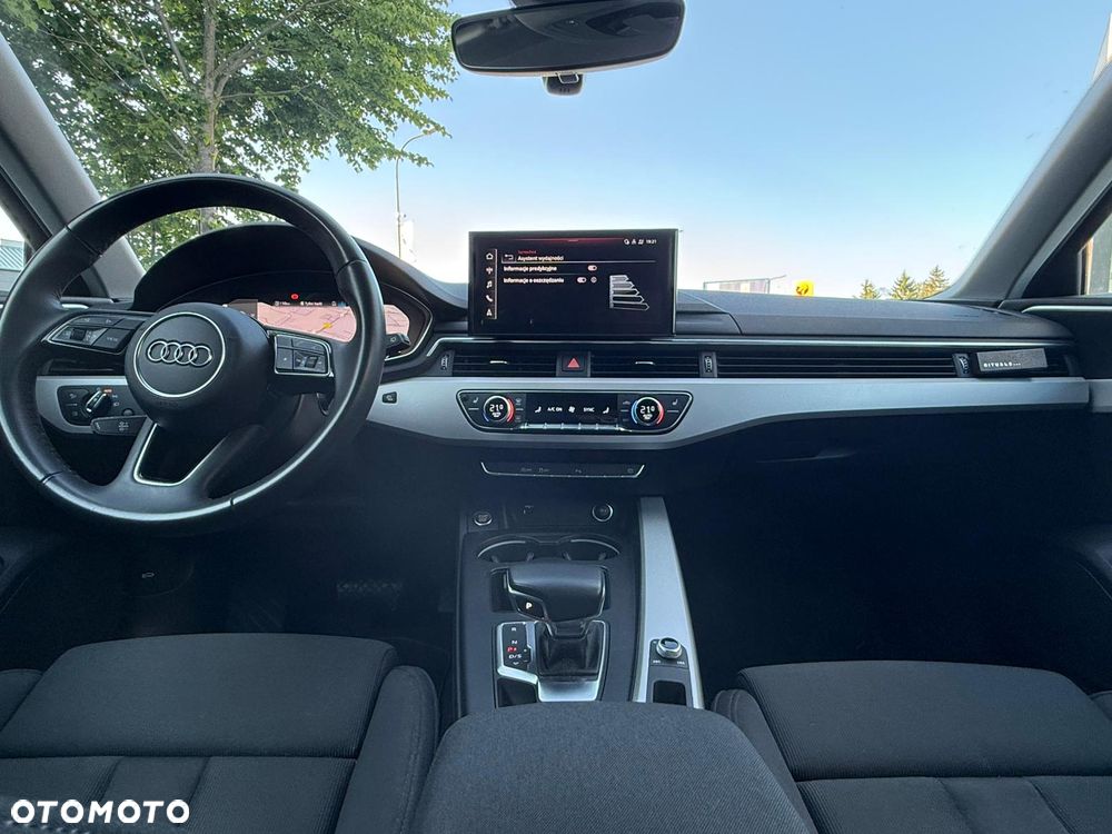 Audi A4 Avant - 10
