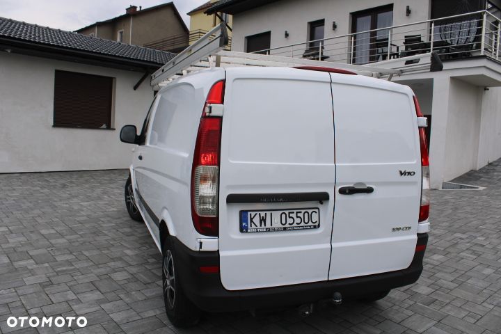 Mercedes-Benz VITO 109 / 2,2 CDI_ŁADNY_ZERO RDZY_2009 Rok_KLIMATYZACJA_DOKA_DUBEL_ZAREJESTROWANY_ - 12