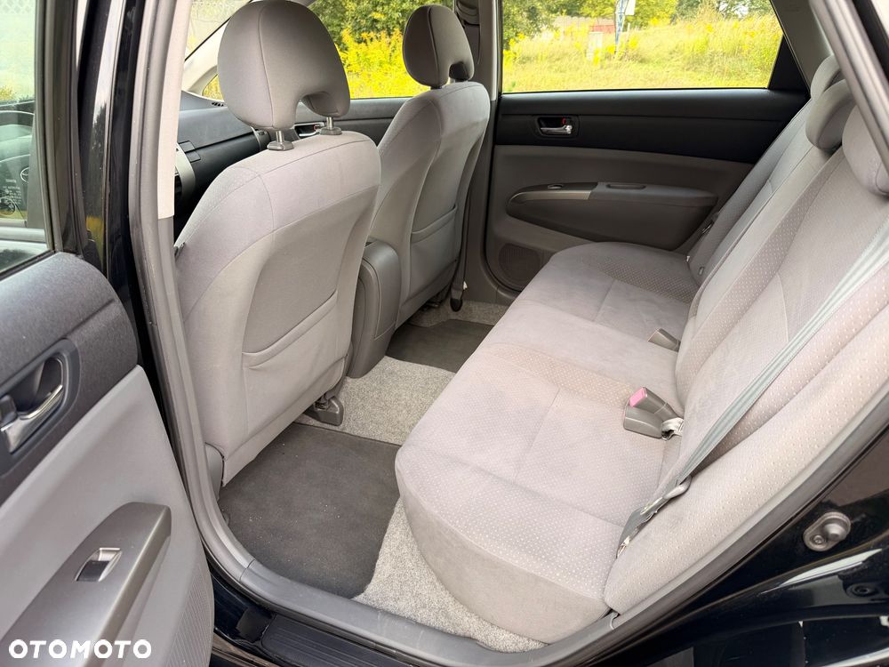 Toyota Prius (Hybrid) Executive - 16