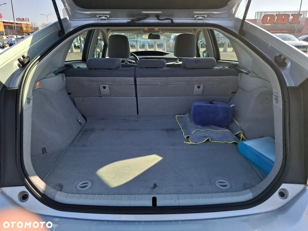 Toyota Prius - 9