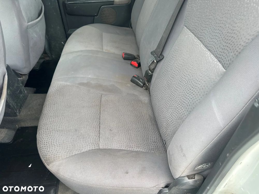 Isuzu D-Max - 19