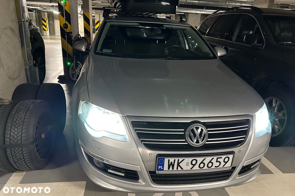 Volkswagen Passat 1.4 TSI Comfortline R-Style - 1