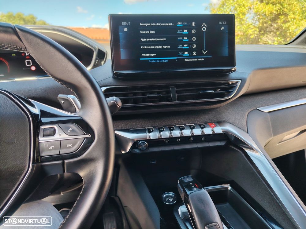 Peugeot 3008 1.5 BlueHDi Allure Pack EAT8 - 4