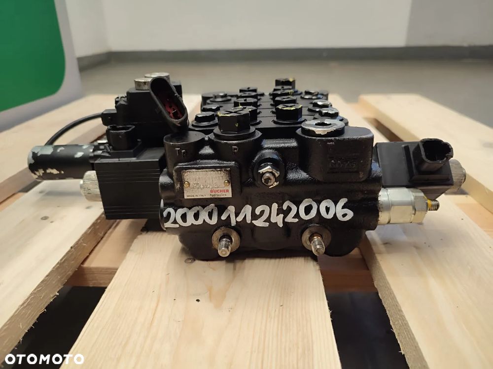 Rozdzielacz hydrauliczny 200011242006 BUCHER - 9