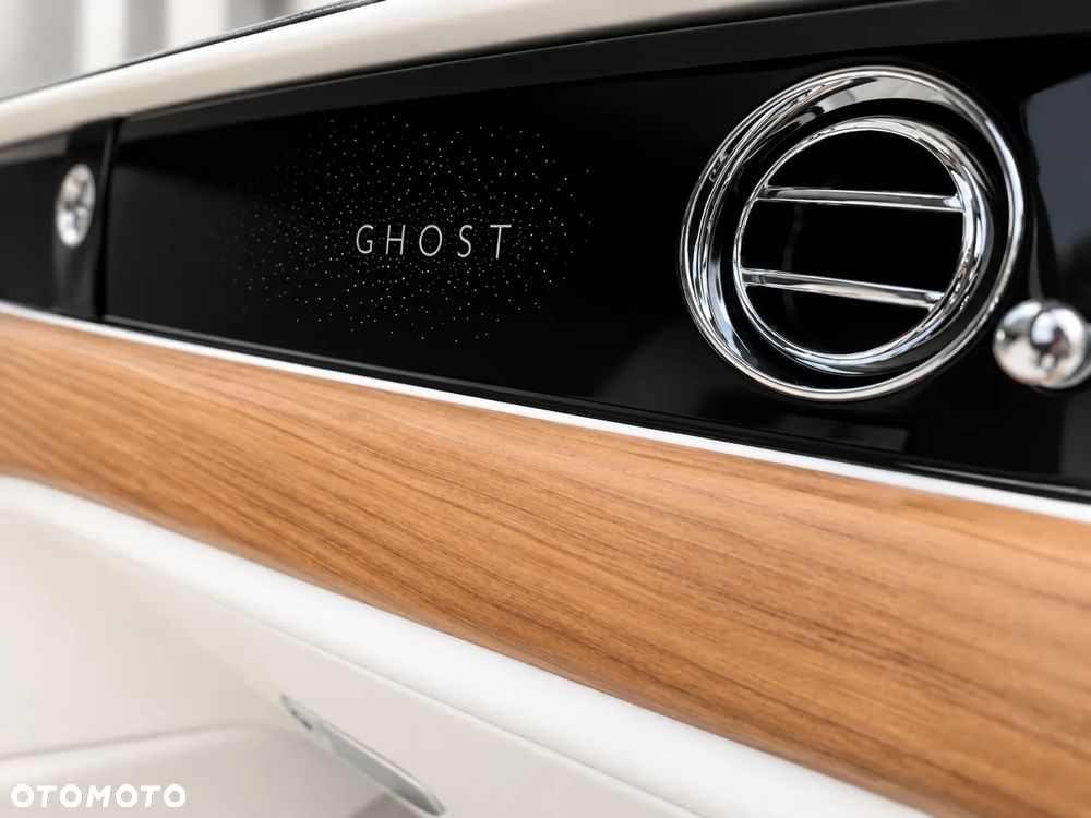 Rolls-Royce Ghost Standard - 16
